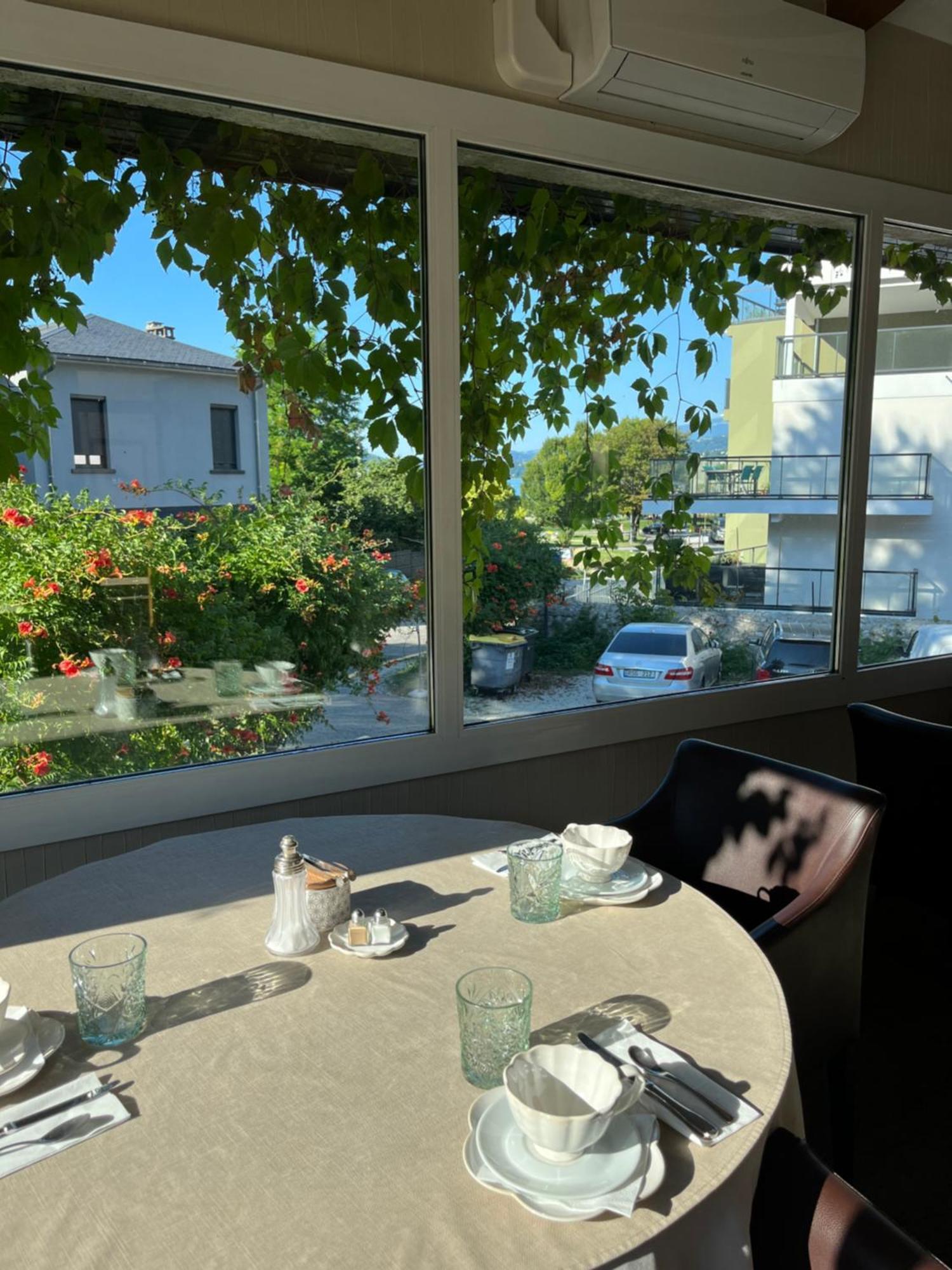 Savoy Hotel Le Bourget-du-Lac Ngoại thất bức ảnh