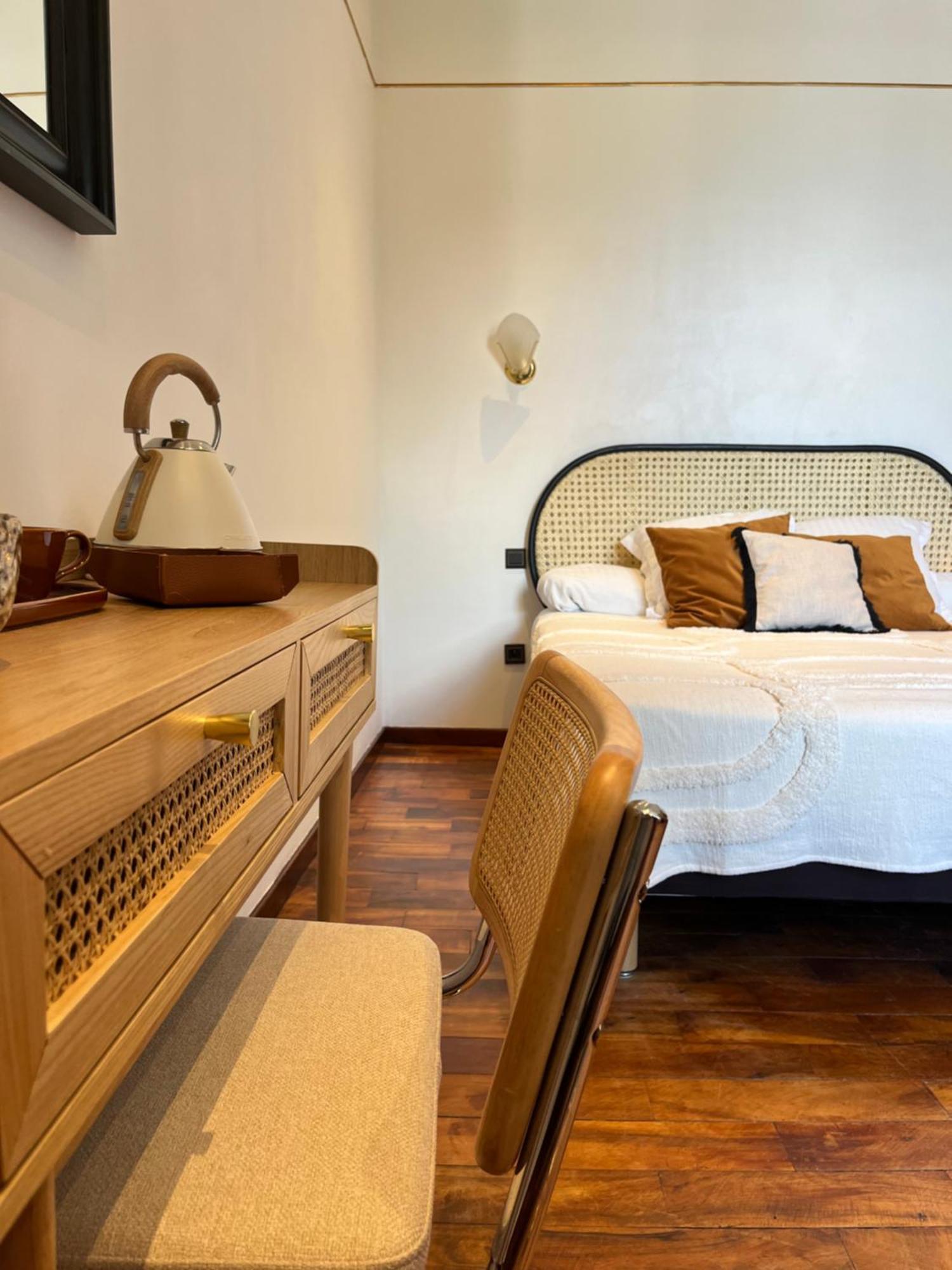 Savoy Hotel Le Bourget-du-Lac Ngoại thất bức ảnh