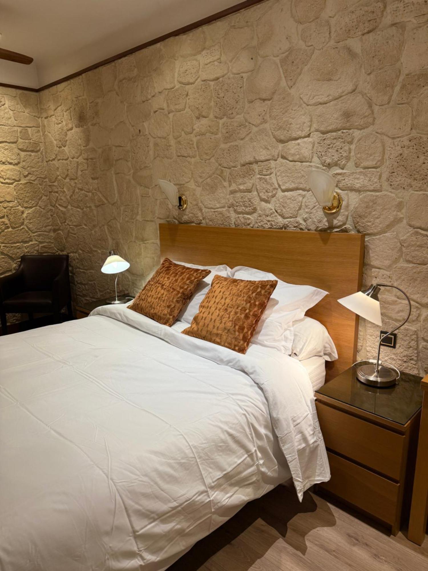 Savoy Hotel Le Bourget-du-Lac Ngoại thất bức ảnh