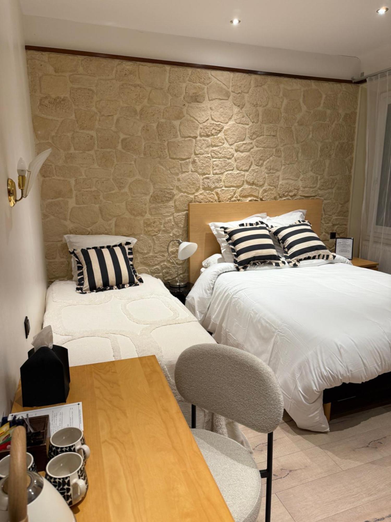 Savoy Hotel Le Bourget-du-Lac Ngoại thất bức ảnh